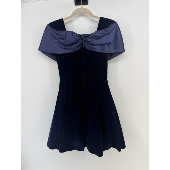 Vtg Steppin' Out 80s Purple Velvet Mini Dress Off the Shoulder Rose Cocktail 3 - Picture 5 of 12